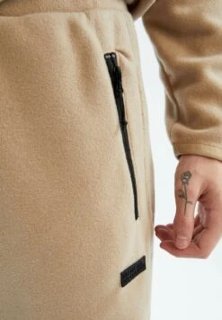 DeFacto Standart Fit - Trainingsbroek - Beige 9 DeFacto Standart Fit - Trainingsbroek - Beige -DeFacto 015c3cbe45634f049a5257faa9262a03
