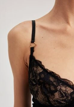 DeFacto Wire One Piece - Nachtjapon - Black 8 DeFacto Wire One Piece - Nachtjapon - Black -DeFacto 036bbb98bcab4a75a9ed232b656a7e18