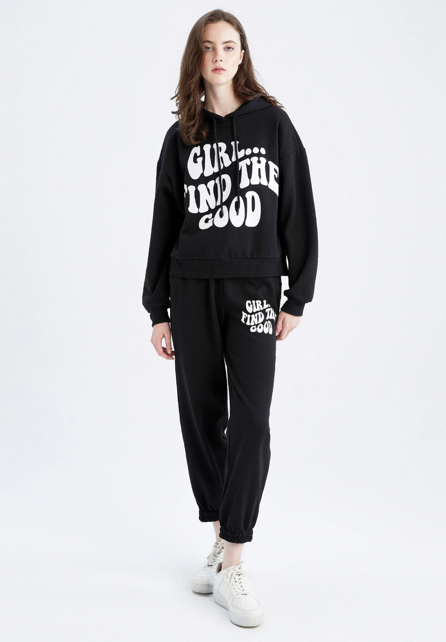 DeFacto Hoodie - Black 4 DeFacto Hoodie - Black - Afbeelding 2