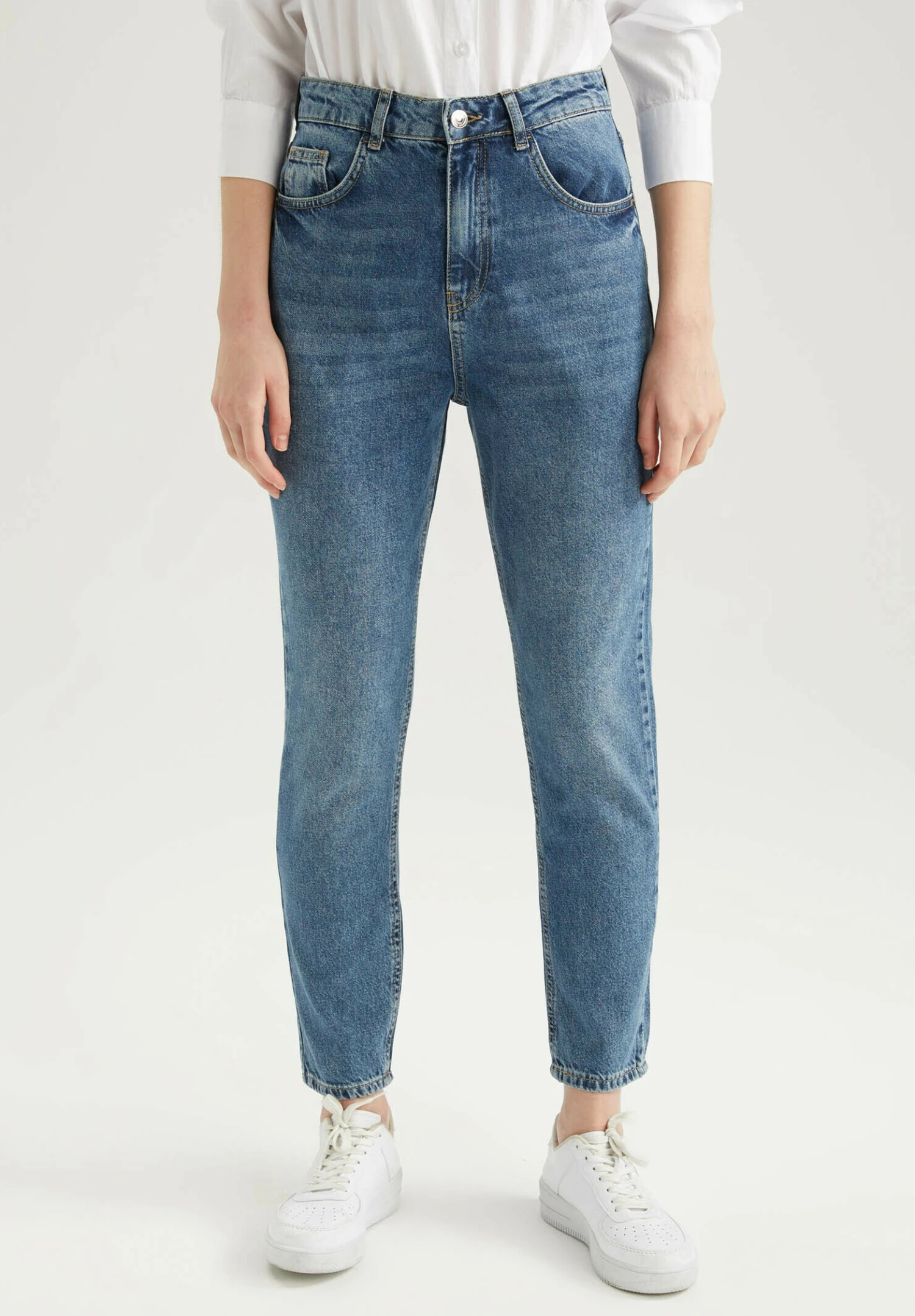 DeFacto Jeans Tapered Fit - Blue 3 DeFacto Jeans Tapered Fit - Blue