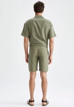DeFacto Regular Fit - Shorts - Khaki -DeFacto 099c1d3692fd4d599af8311730a26c83
