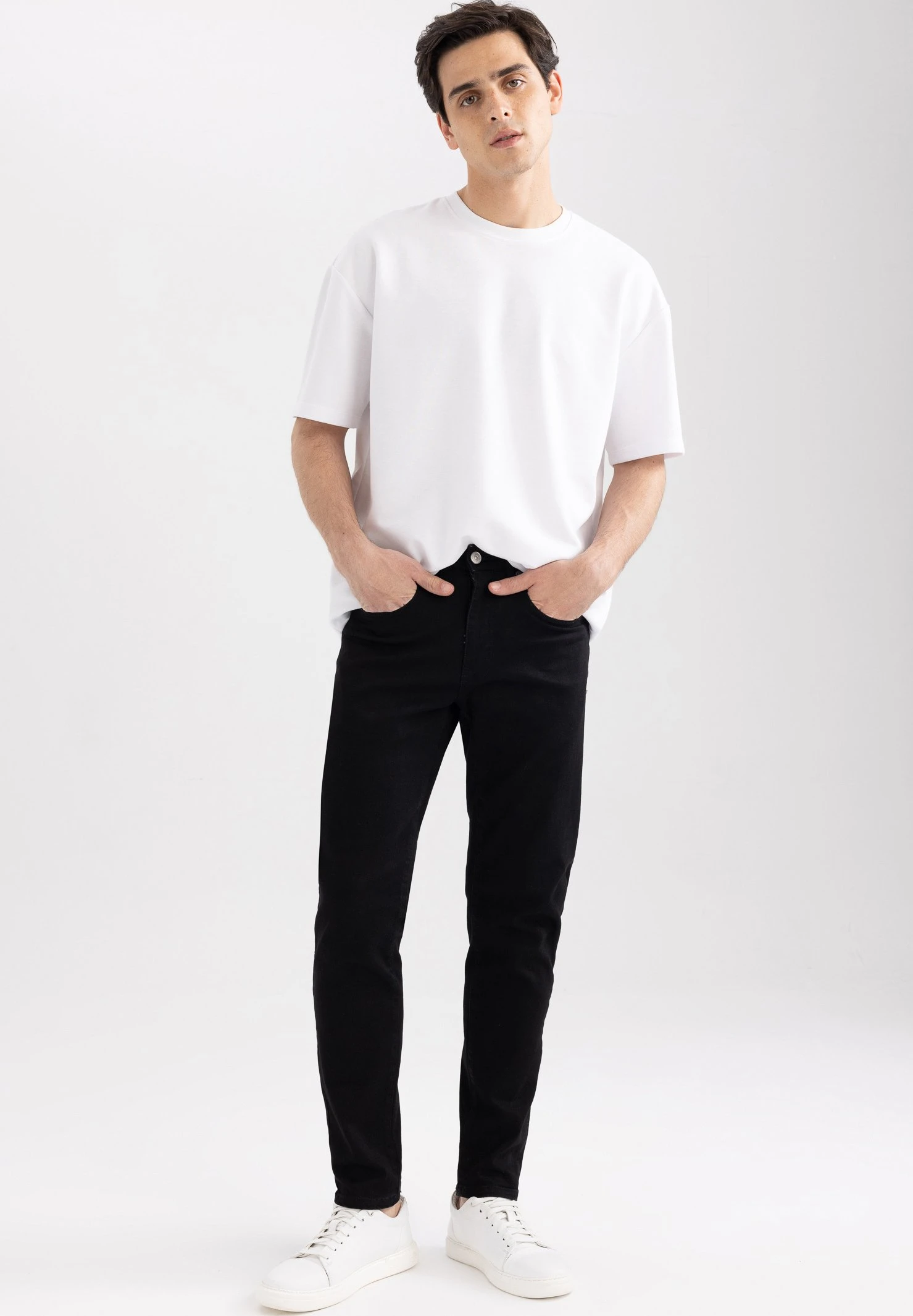 DeFacto Slim Fit Jeans - Black 4 DeFacto Slim Fit Jeans - Black - Afbeelding 2