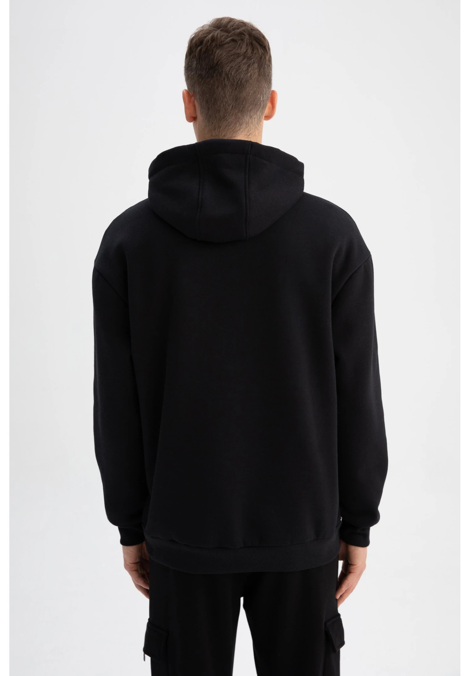 DeFacto Boxy Fit- Hoodie - Black 5 DeFacto Boxy Fit- Hoodie - Black - Afbeelding 3