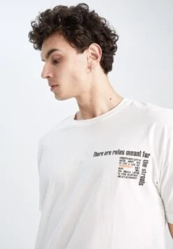 DeFacto Boxy Fit - T-Shirt Print - Ecru 9 DeFacto Boxy Fit - T-Shirt Print - Ecru -DeFacto 0b6dbc5322d747bf9e8ed888f75a115e