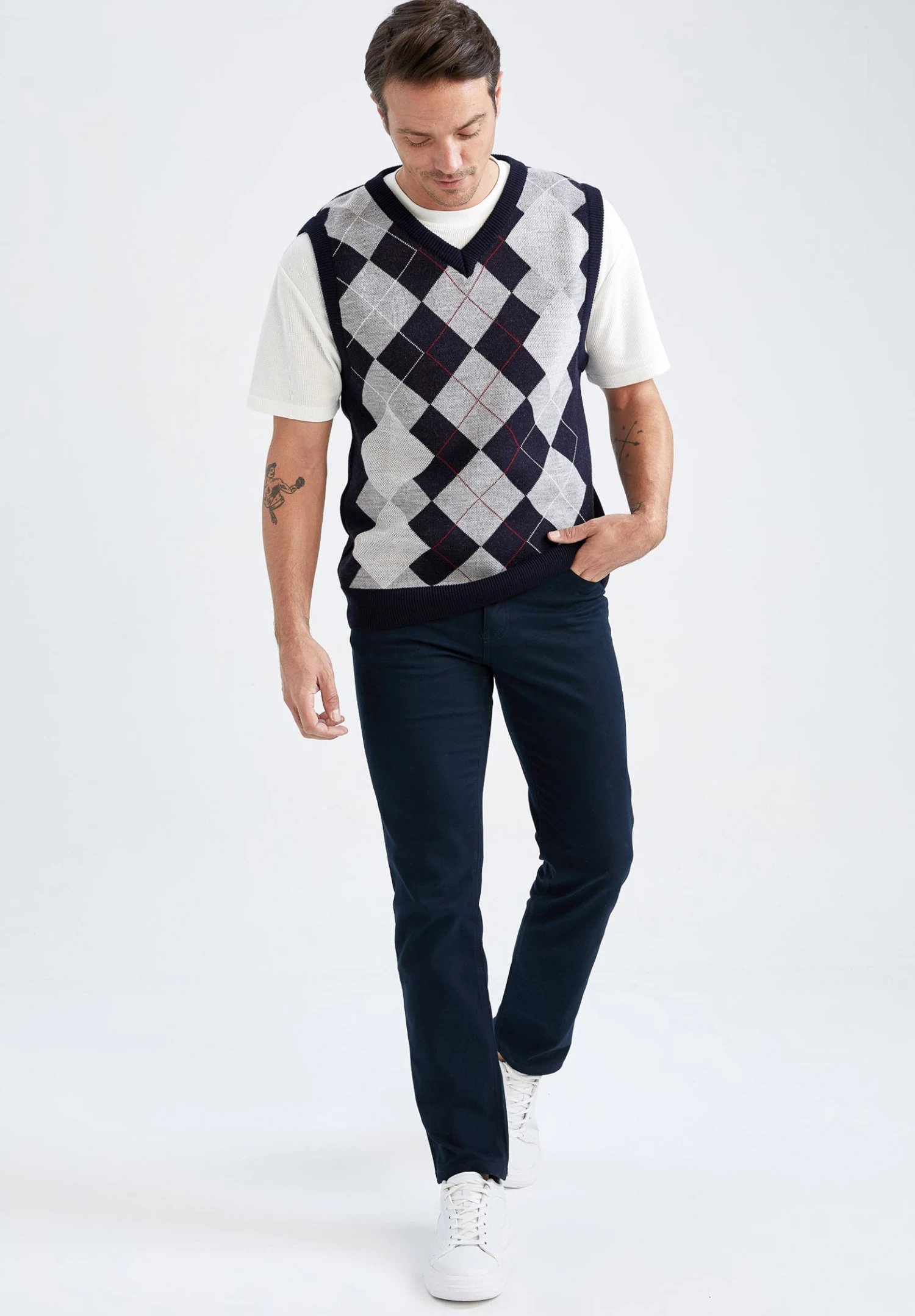 DeFacto Regular Fit- Trui - Navy 4 DeFacto Regular Fit- Trui - Navy - Afbeelding 2