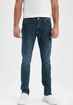 DeFacto Pedro - Slim Fit Jeans - Dark Blue