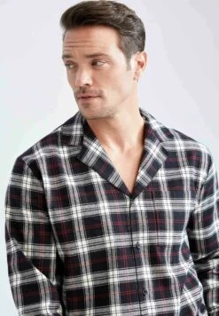 DeFacto Set Regular Fit- Pyjama - Black 8 DeFacto Set Regular Fit- Pyjama - Black -DeFacto 0fb74aa1c1b0473ea3f49b67be396f7f