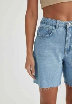 DeFacto Bermuda- Jeansshort - Blue -DeFacto 100f5fe65ed74fb2aab8e9e20905e099