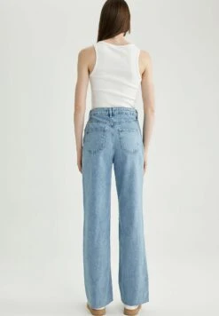 DeFacto 90'S Wide Leg- Flared Jeans - Blue -DeFacto 10b8614d6f7d4f3baf40ae5d50fde272