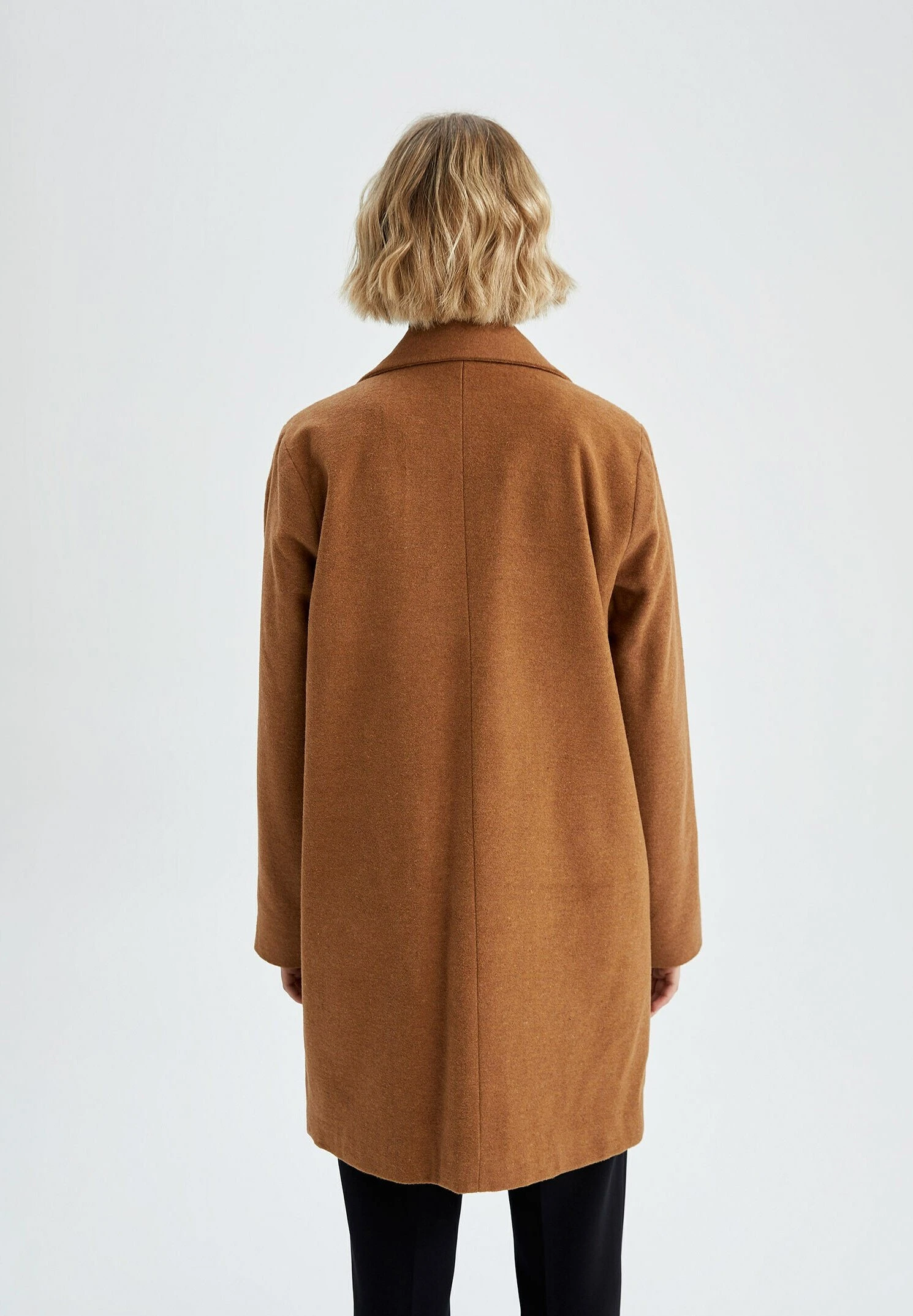 DeFacto Regular FitWinter- Halflange Jas - Brown 5 DeFacto Regular FitWinter- Halflange Jas - Brown - Afbeelding 3