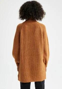 DeFacto Trui - Yellow 8 DeFacto Trui - Yellow -DeFacto 16077047754447ffb1c75a73e5e172b7