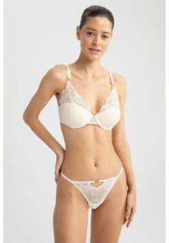 DeFacto Beugel Bh - White 7 DeFacto Beugel Bh - White -DeFacto 188e939cc2684262bed08b8a9682b40f