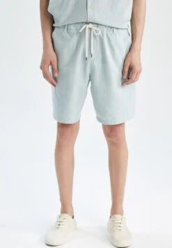 DeFacto Regular Fit Set - Shorts - Green 8 DeFacto Regular Fit Set - Shorts - Green -DeFacto 19a6246e10264c49b6779e1d8f3c8261