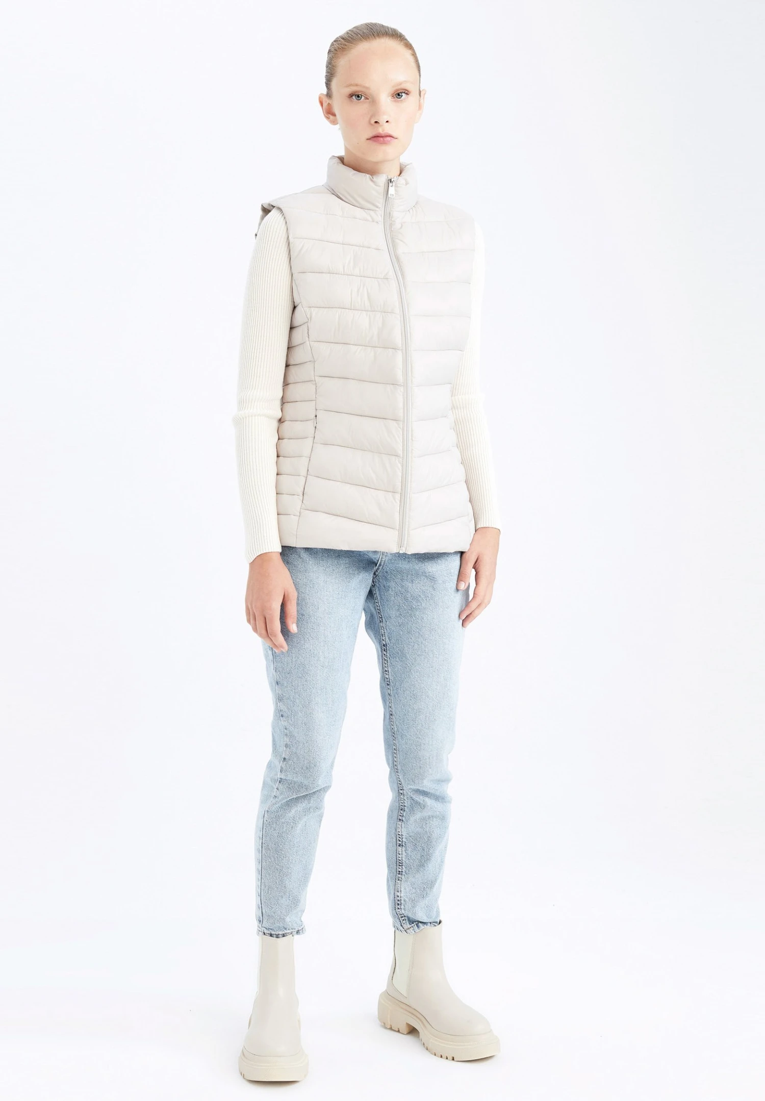 DeFacto Regular Fit - Bodywarmer - Beige 4 DeFacto Regular Fit - Bodywarmer - Beige - Afbeelding 2