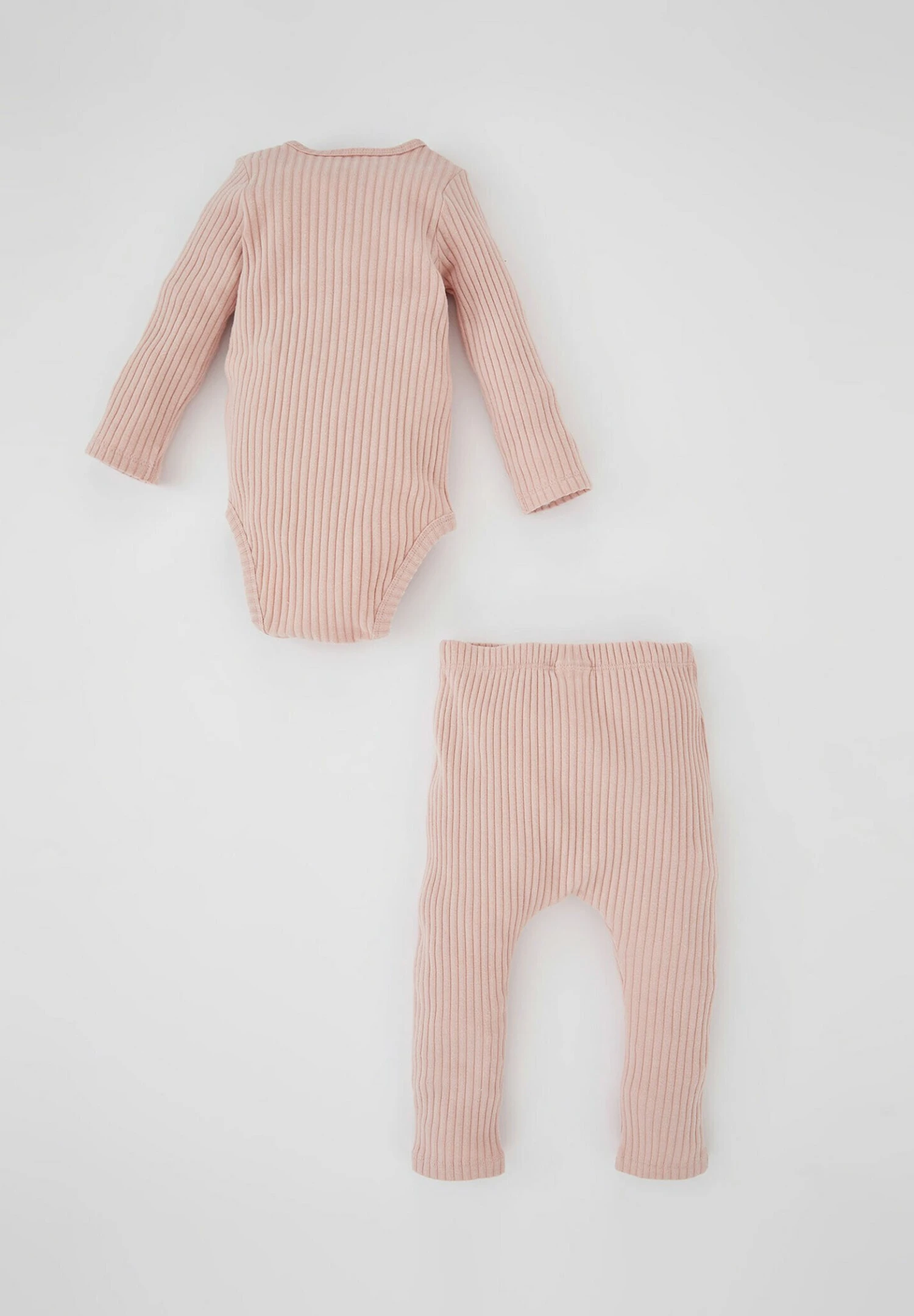 DeFacto Regular Fit- Body - Pink 4 DeFacto Regular Fit- Body - Pink - Afbeelding 2