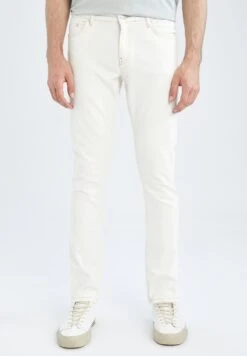DeFacto Pedro - Slim Fit Jeans - Ecru