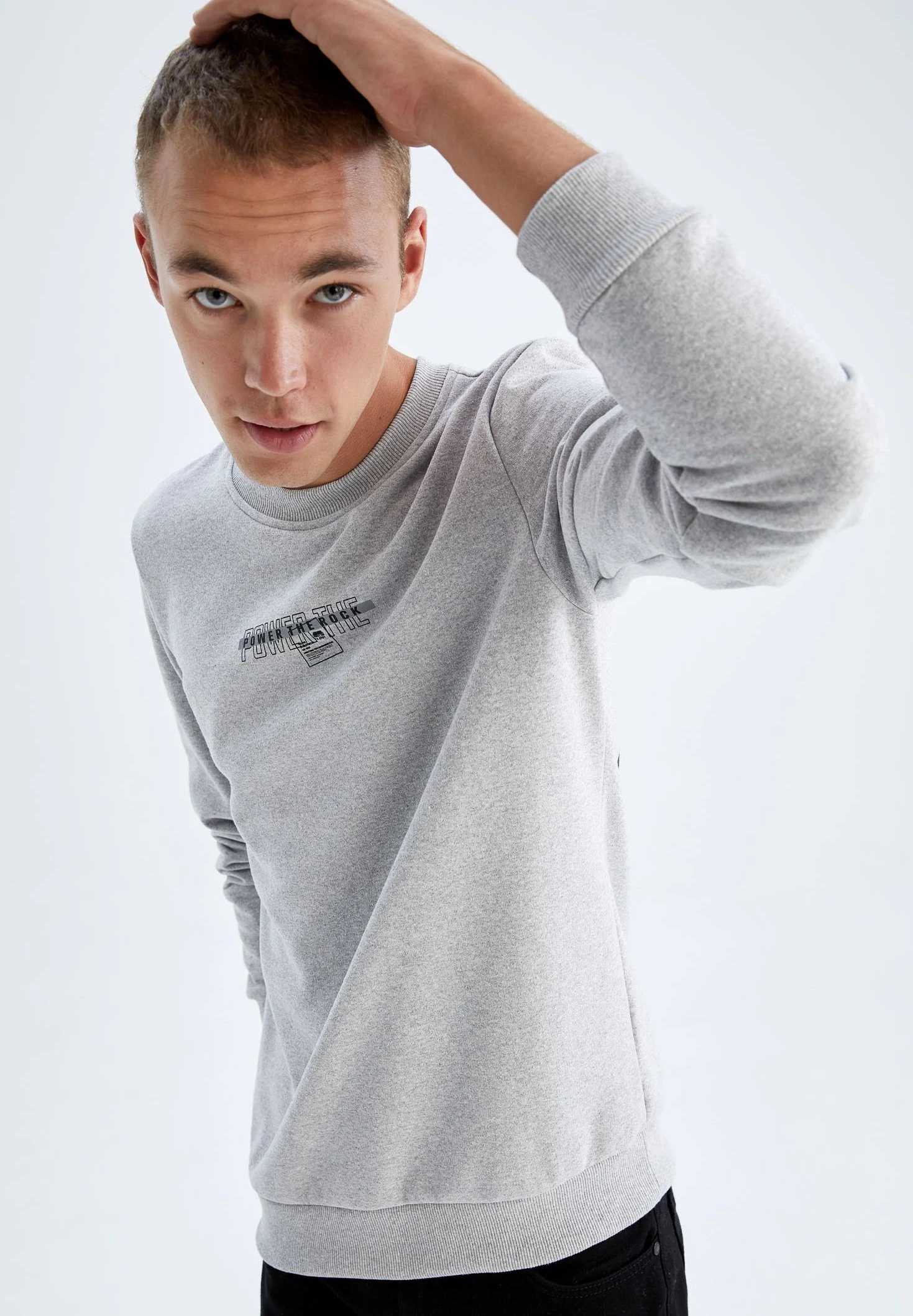 DeFacto Sweater - Grey 6 DeFacto Sweater - Grey - Afbeelding 4