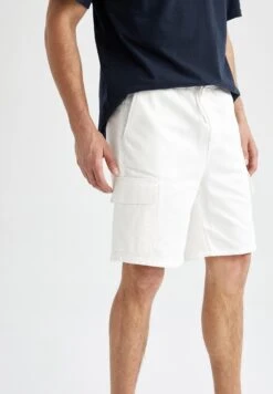 DeFacto Shorts - White 9 DeFacto Shorts - White -DeFacto 1f7c27d7c83d420483e3285f4bec2eb8