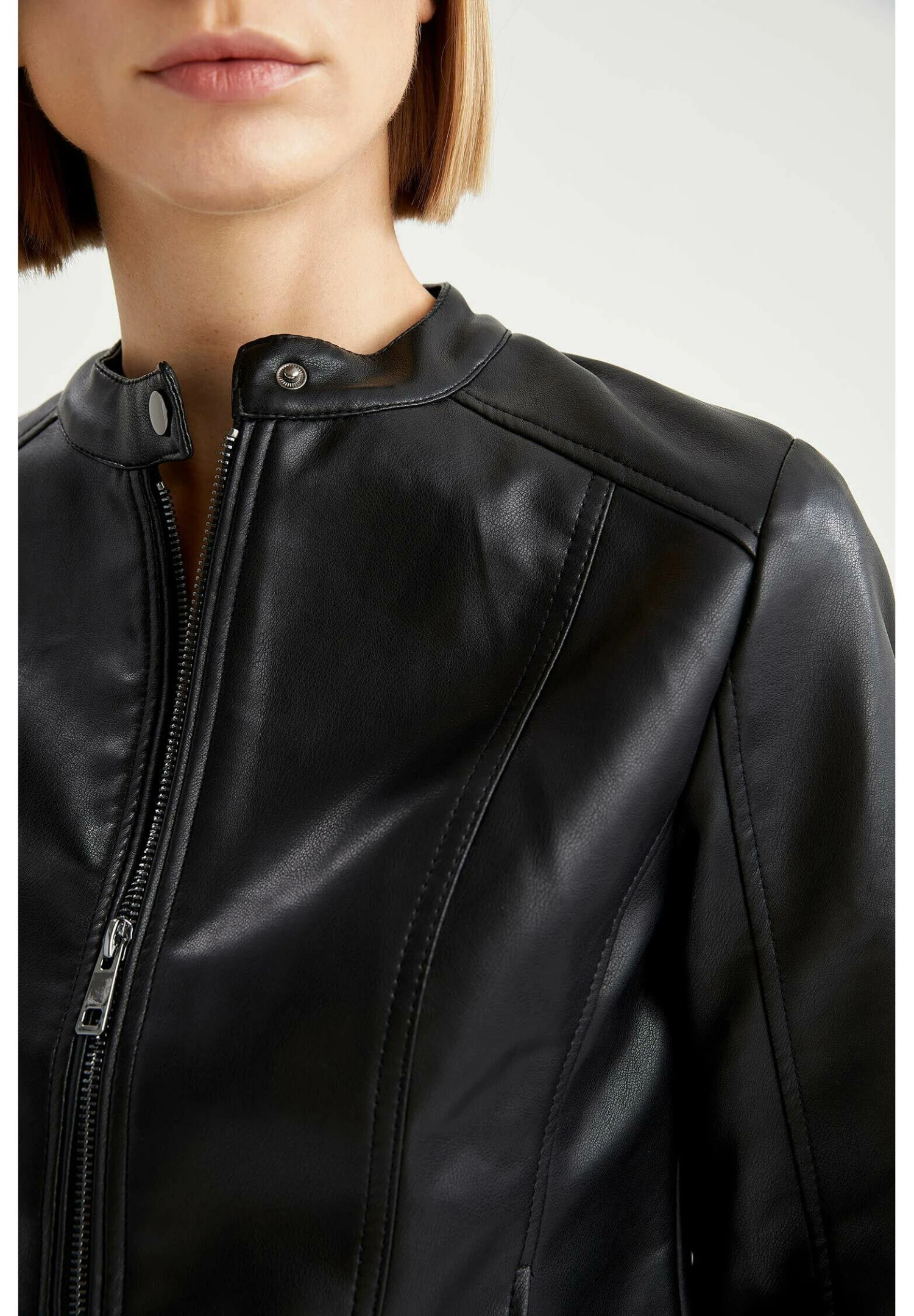 DeFacto Regular Fit - Imitatieleren Jas - Black 8 DeFacto Regular Fit - Imitatieleren Jas - Black - Afbeelding 6