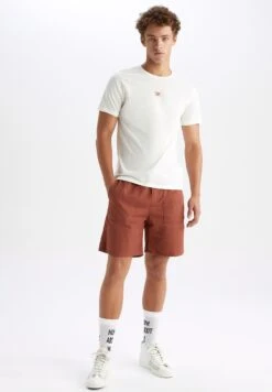 DeFacto Relax Fit- Shorts - Brown -DeFacto 21db4634fb3046e3a2bc8adad186a98b