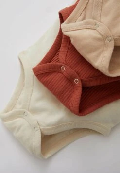 DeFacto 3Pack - Body - Multicoloured 9 DeFacto 3Pack - Body - Multicoloured -DeFacto 22049e2dcd8c4ac0a1e338f4ccf5c56e