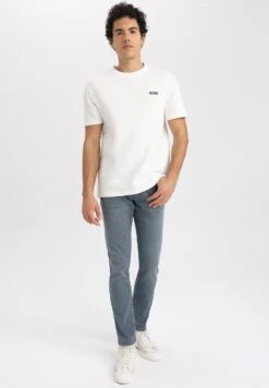 DeFacto Pedro-Slim Fit - Slim Fit Jeans - Indigo 7 DeFacto Pedro-Slim Fit - Slim Fit Jeans - Indigo -DeFacto 2345ea9117af48ba95214391e08c40b1