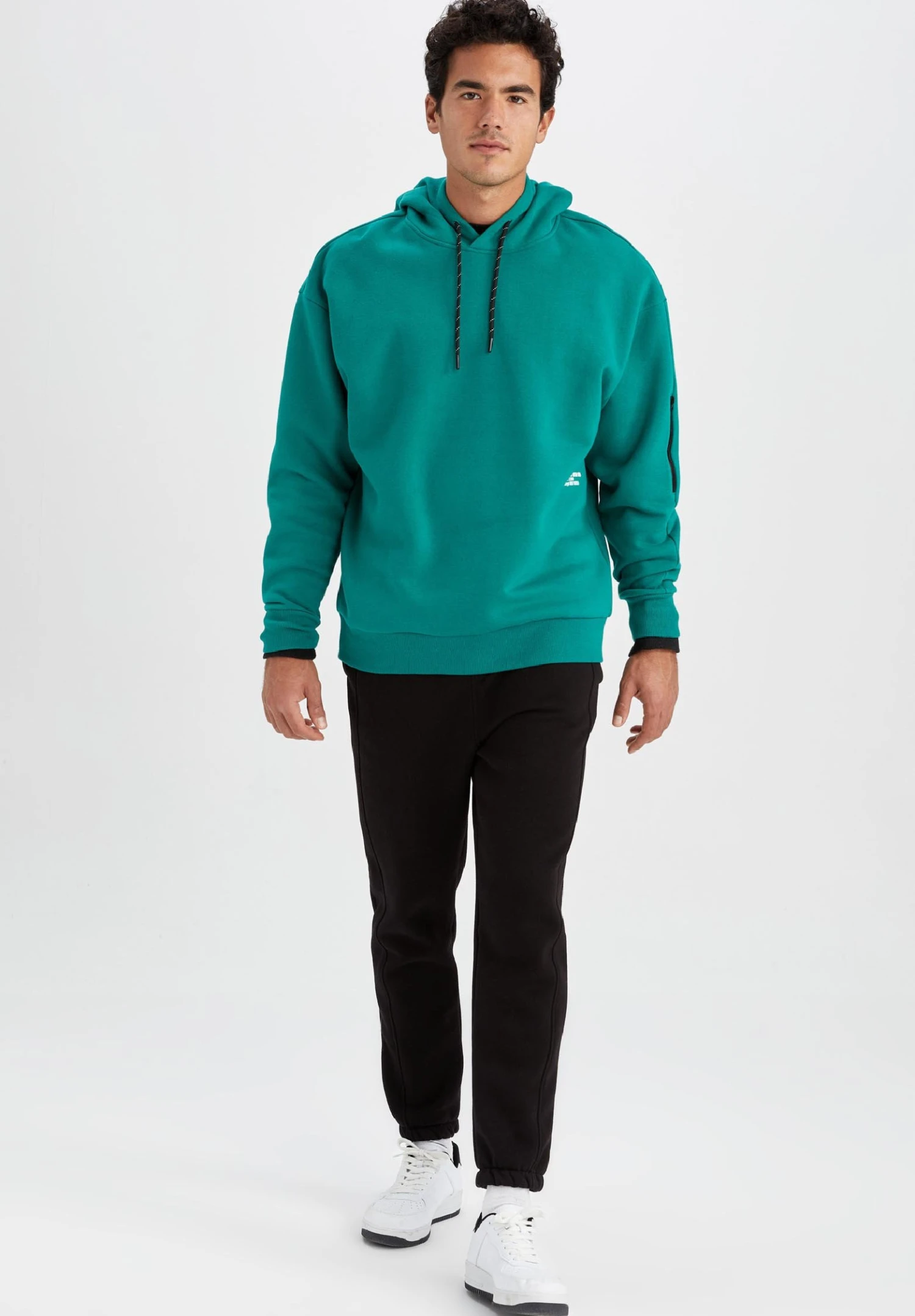 DeFacto Hoodie - Green 4 DeFacto Hoodie - Green - Afbeelding 2