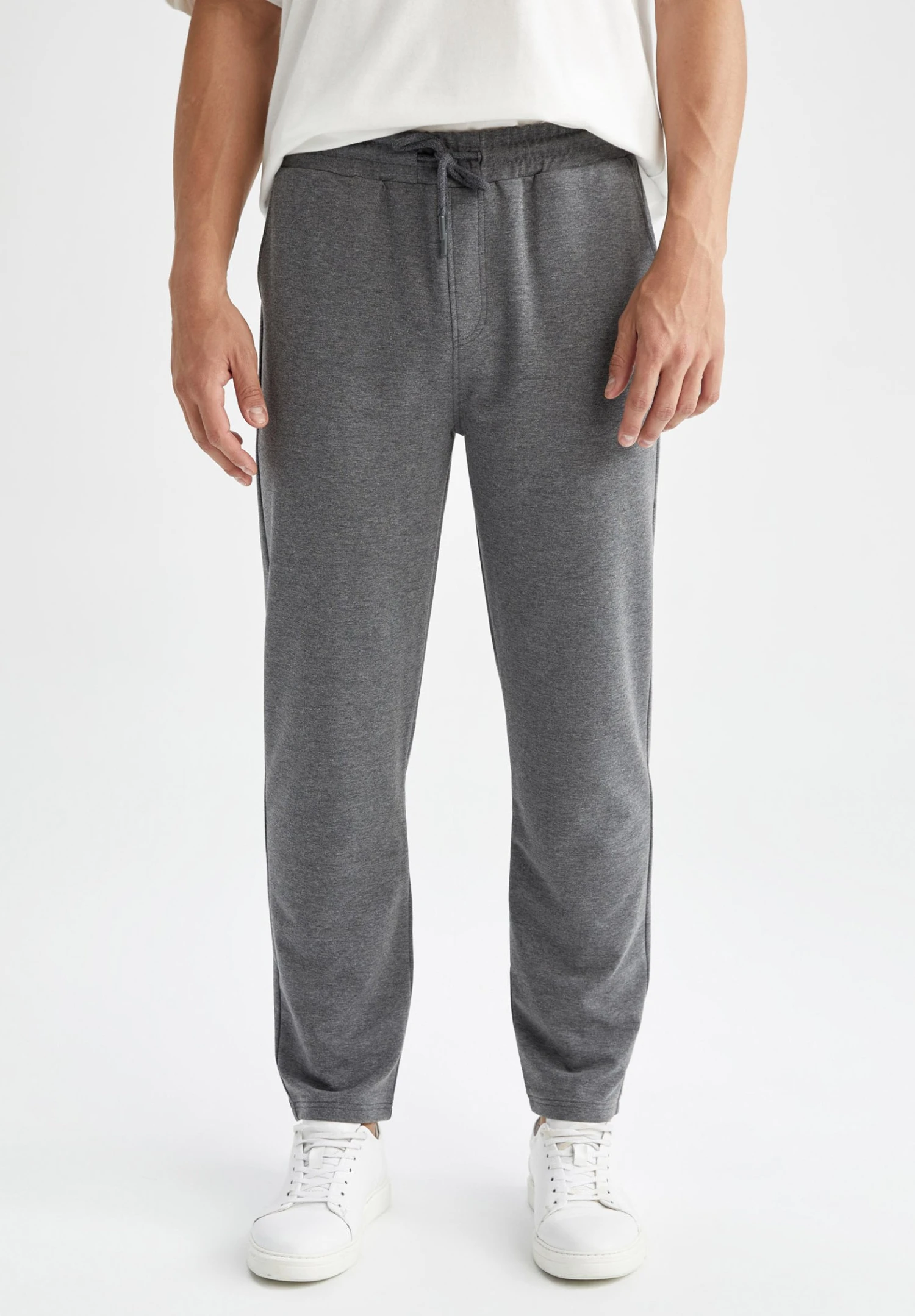 DeFacto Regular Fit- Trainingsbroek - Anthracite 3 DeFacto Regular Fit- Trainingsbroek - Anthracite