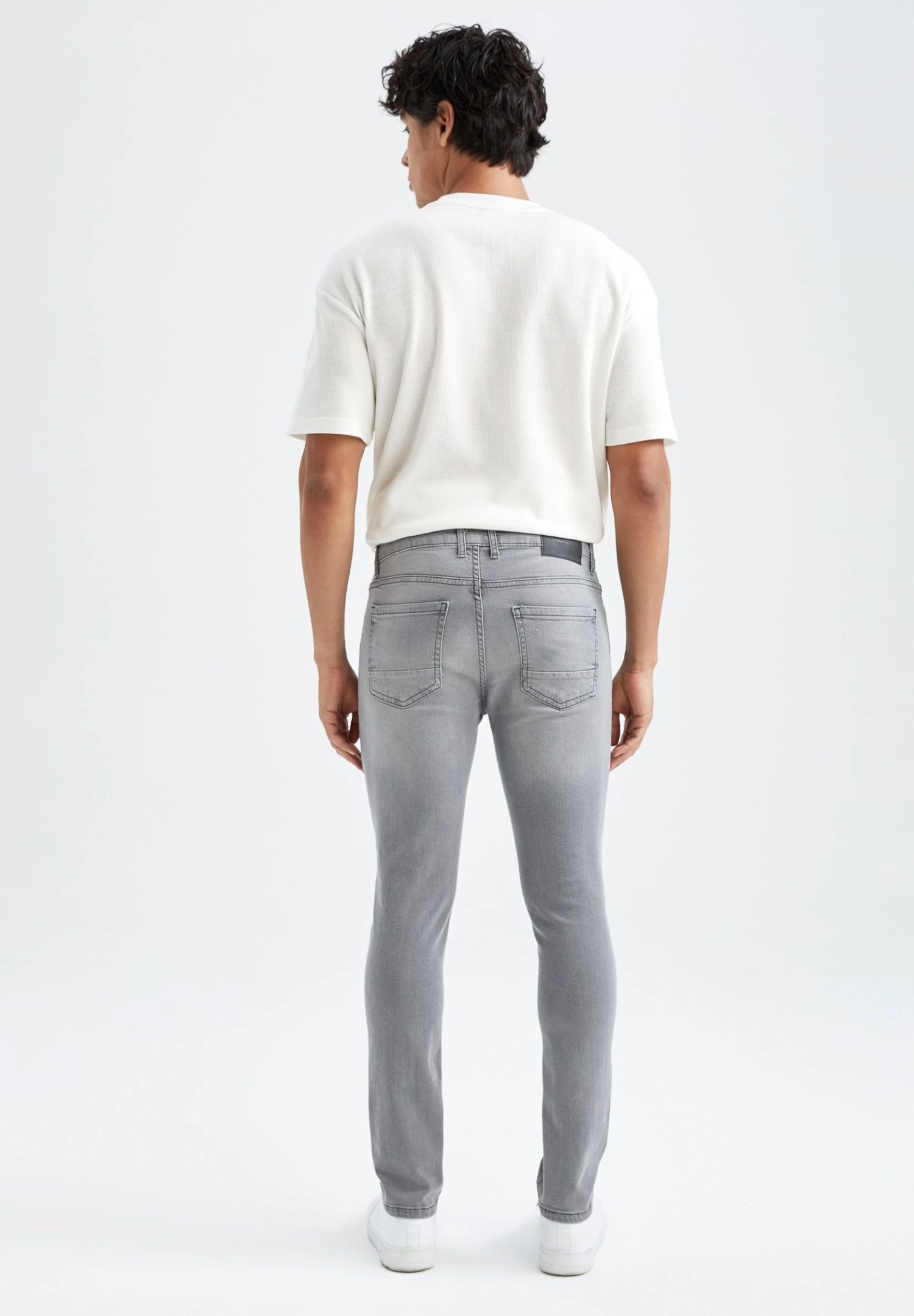DeFacto Pedro-Slim Fit- Slim Fit Jeans - Grey 5 DeFacto Pedro-Slim Fit- Slim Fit Jeans - Grey - Afbeelding 3