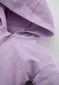 DeFacto Regular Fit- Sweater Met Rits - Purple 8 DeFacto Regular Fit- Sweater Met Rits - Purple -DeFacto 26dcf4ba8ad84989a99bf9e46791bf9e