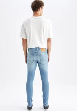 DeFacto Comfort Fit - Jeans Skinny Fit - Blue 9 DeFacto Comfort Fit - Jeans Skinny Fit - Blue -DeFacto 272821f3bf75481281702478e976e60e
