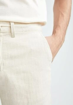 DeFacto Shorts - Beige 9 DeFacto Shorts - Beige -DeFacto 2786fe30eba841279d229dbd3298e6e8