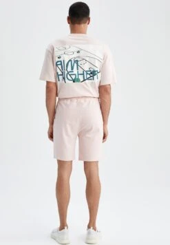 DeFacto Shorts - Light Pink 7 DeFacto Shorts - Light Pink -DeFacto 29907fa1cea64580be70405b1f26160e