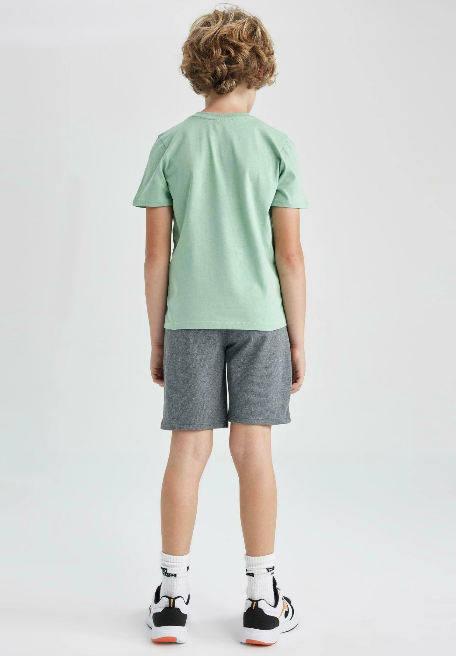 DeFacto Set Regular Fit - Shorts - Green 4 DeFacto Set Regular Fit - Shorts - Green - Afbeelding 2