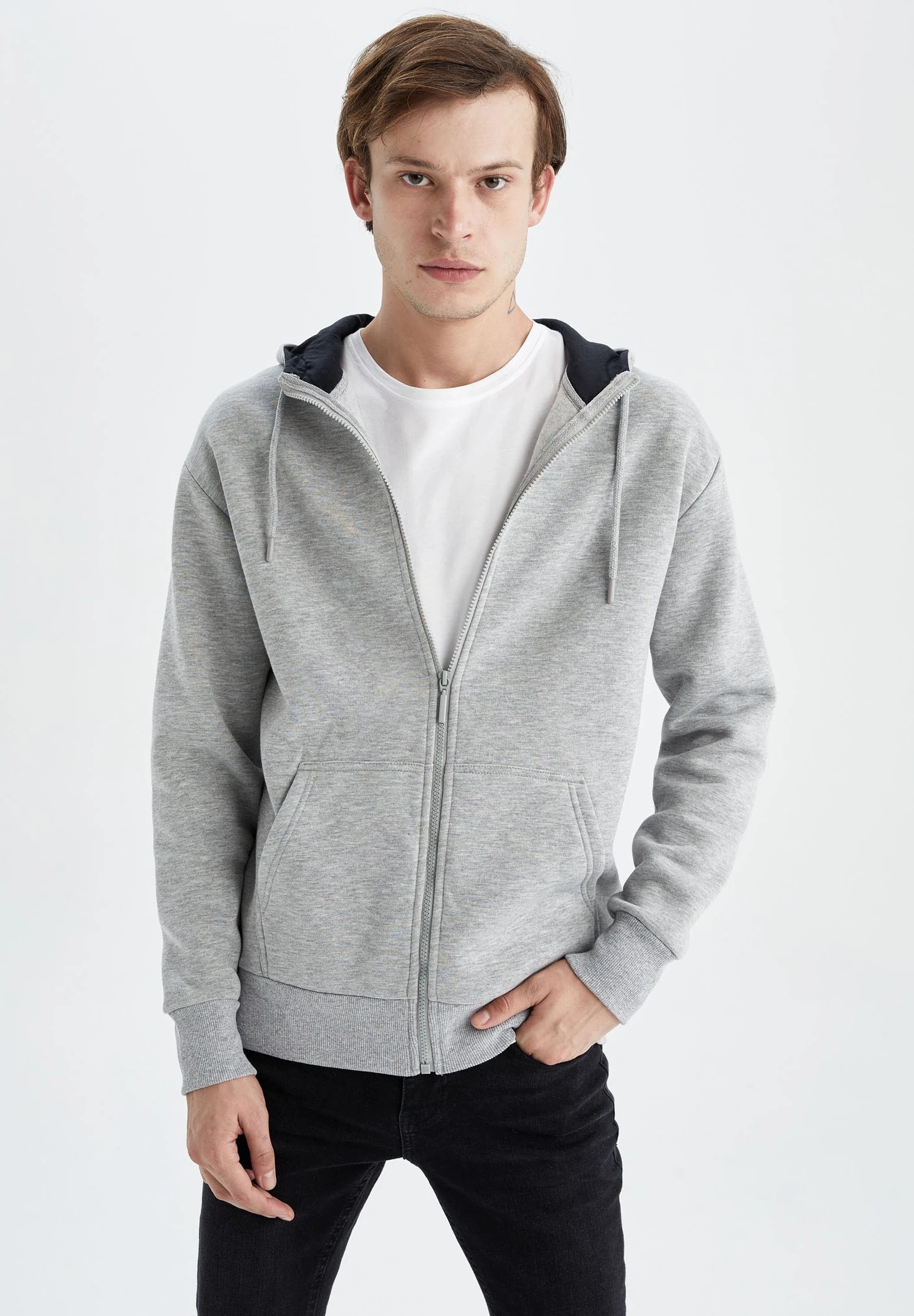 DeFacto Regular Fit - Sweater Met Rits - Grey 3 DeFacto Regular Fit - Sweater Met Rits - Grey