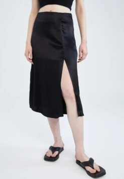 DeFacto Regular Fit- A-Lijn Rok - Black