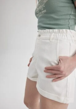 DeFacto Paperbag - Jeansshort - White 9 DeFacto Paperbag - Jeansshort - White -DeFacto 32856964ec3747e8b33b2e822a4ea956