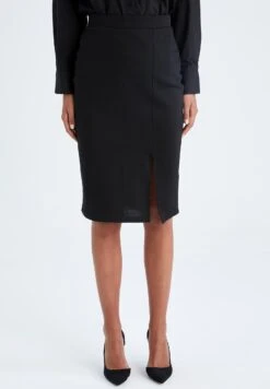 DeFacto Kokerrok - Black