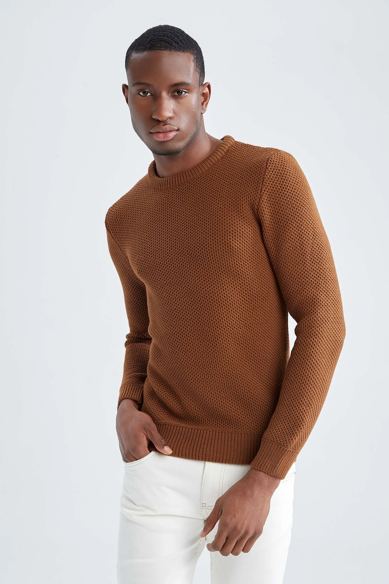 DeFacto Trui - Brown 4 DeFacto Trui - Brown - Afbeelding 2