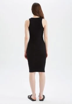 DeFacto Bodycon - Jerseyjurk - Black 8 DeFacto Bodycon - Jerseyjurk - Black -DeFacto 3681f46bf09e46178c639c62760250e0