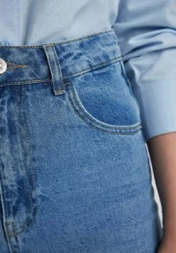 DeFacto Straight Leg Jeans - Blue 9 DeFacto Straight Leg Jeans - Blue -DeFacto 38dcbfc0f637471d82ad13bebe7b1c21