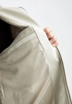 DeFacto Imitatieleren Jas - Ecru 13 DeFacto Imitatieleren Jas - Ecru -DeFacto 395179d7268846c4a37a774f8fc76ab0