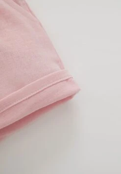 DeFacto Shorts - Pink 9 DeFacto Shorts - Pink -DeFacto 3c04c63870ea4f0483e65d7c395f8ea2