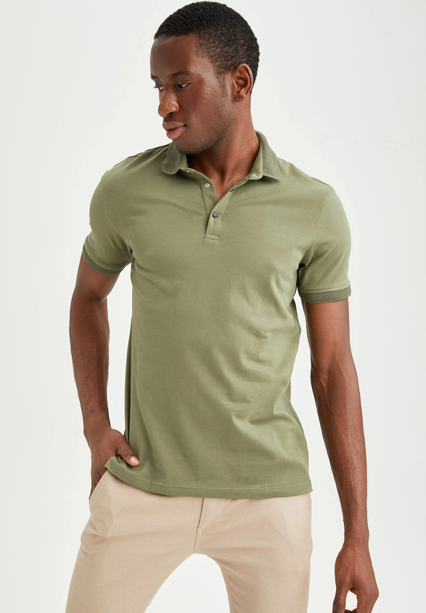 DeFacto Poloshirt - Khaki 3 DeFacto Poloshirt - Khaki