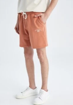 DeFacto Shorts - Orange