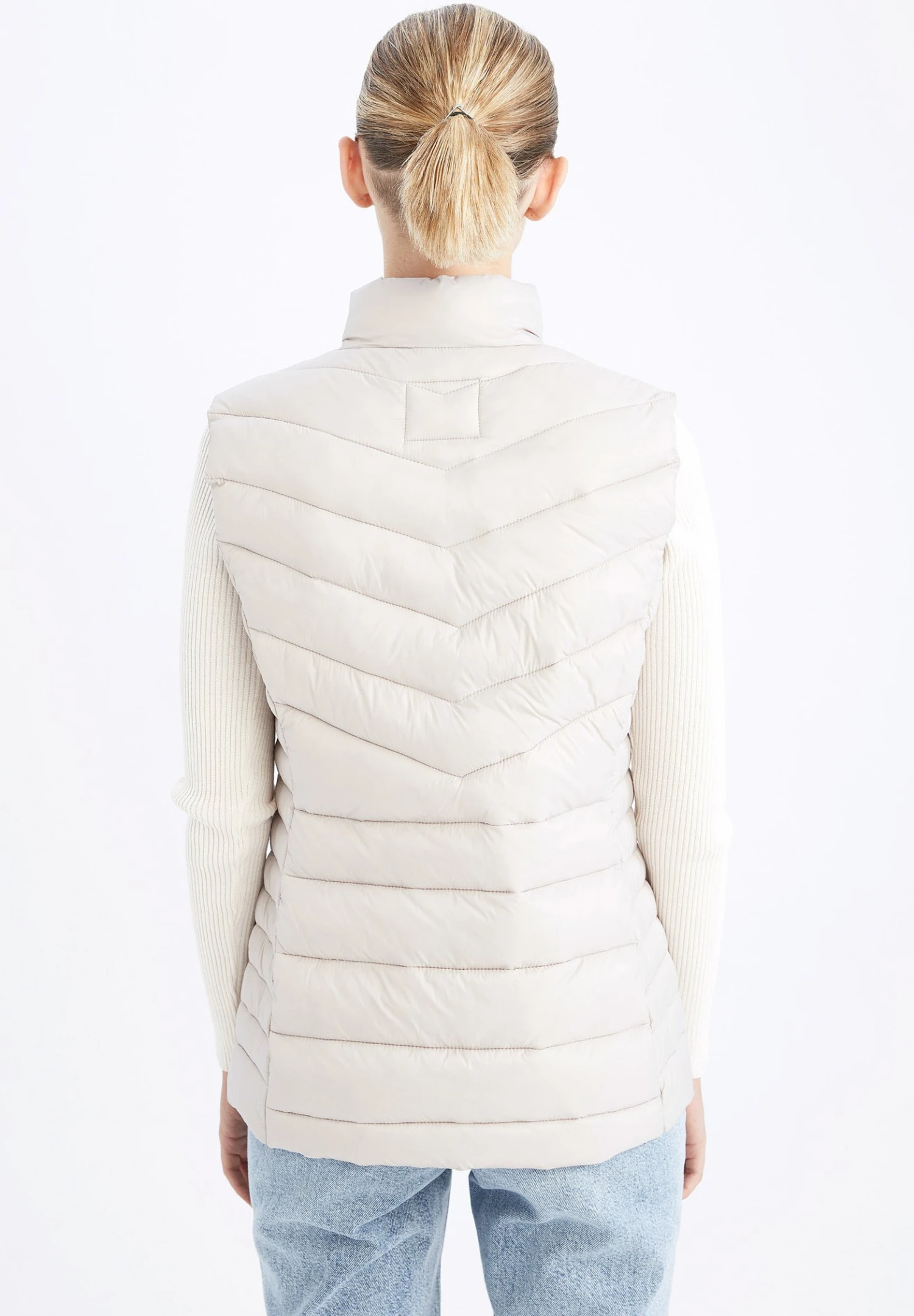 DeFacto Regular Fit - Bodywarmer - Beige 5 DeFacto Regular Fit - Bodywarmer - Beige - Afbeelding 3