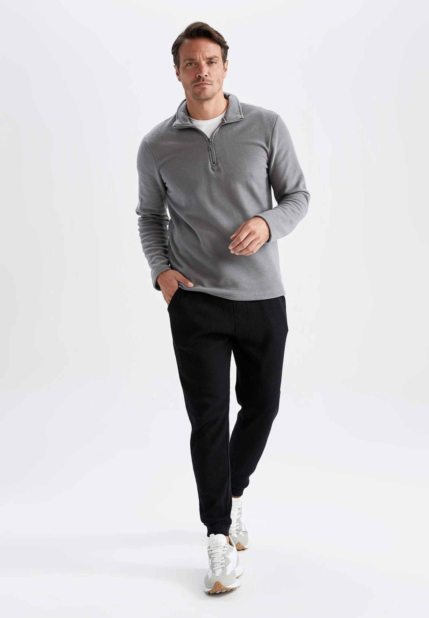 DeFacto Regular Fit- Fleece Trui - Grey 3 DeFacto Regular Fit- Fleece Trui - Grey