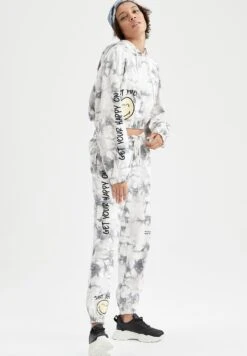 DeFacto Smileyworld Combination Clothing Set - Trainingspak - White