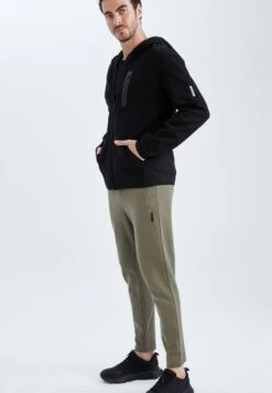 DeFacto Standart Fit - Sweater Met Rits - Black -DeFacto 4b2e16dc869e4cecab85ab0f601edb2f