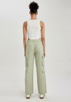 DeFacto Straight Fit- Cargobroek - Green -DeFacto 4d2e7aa662c24c81ae842abd2bd7ef38